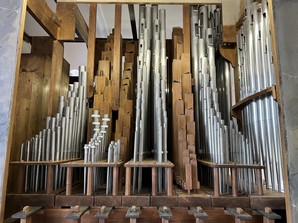 Orgelrenovierung Maerz Orgel Pfeifenwerk