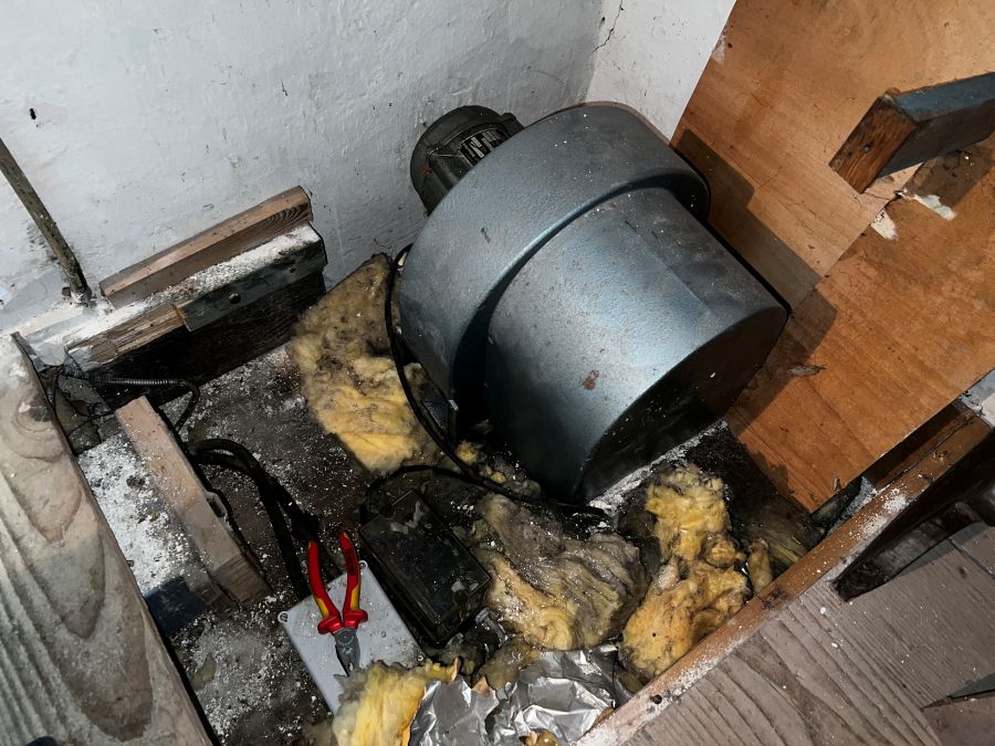 Orgelrestaurierung Taschenlade Pullach